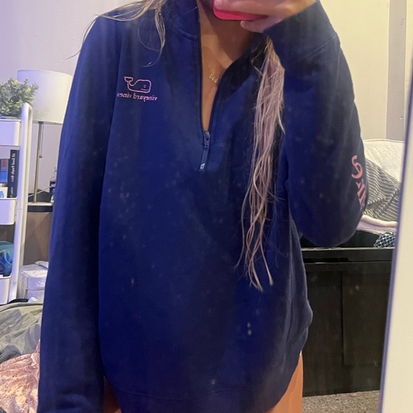 Vineyard Vines Quarter Zip - Picture 2 of 4